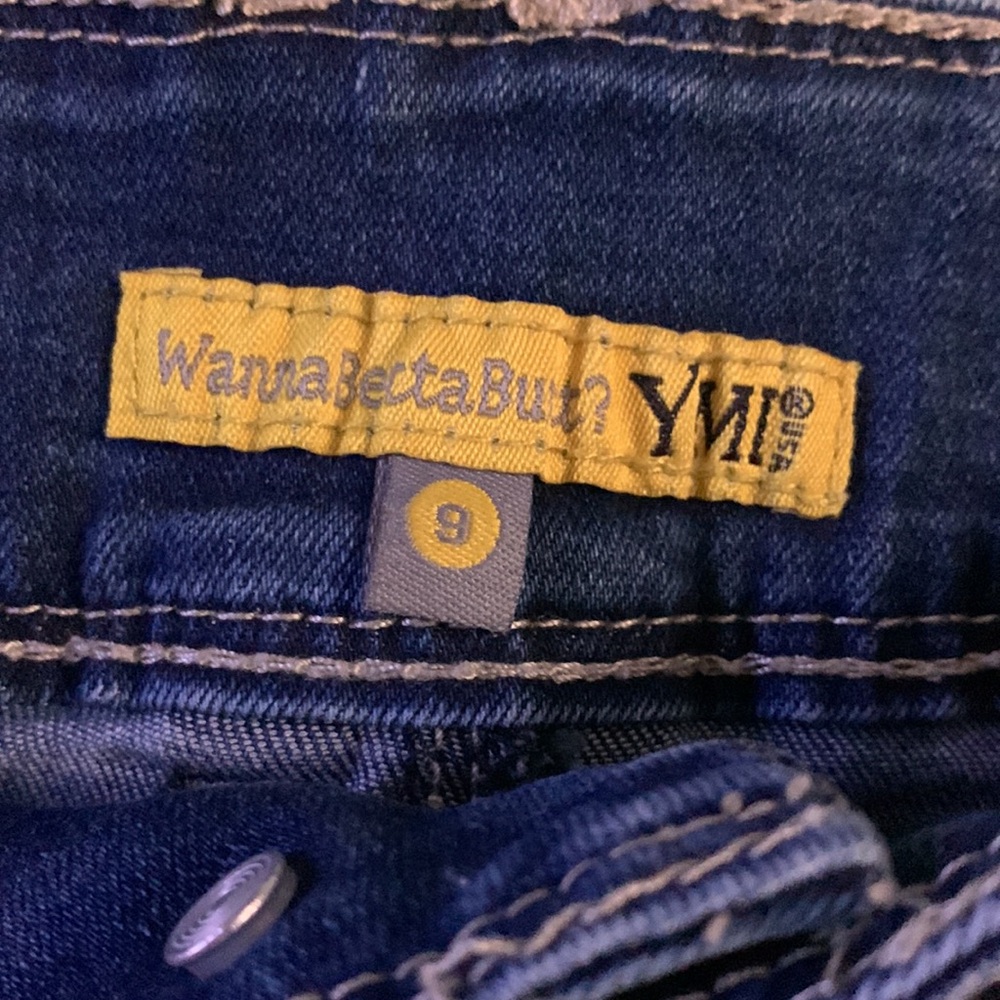 Wanna Betta Butt? YMI Shorts - Picture 5 of 13